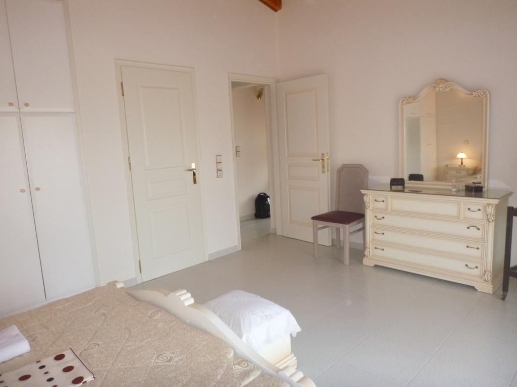 Villa Faidra Eretria  Ngoại thất bức ảnh